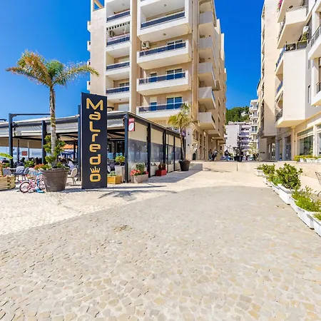 Premium Big Beachfront * Durrës